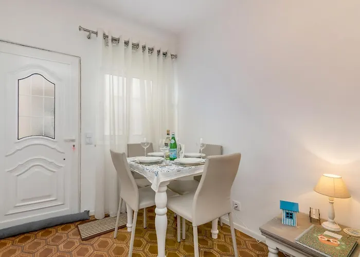 度假居 Typical Fisherman's With Amazing Sea Views! *