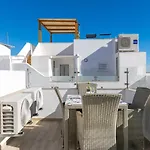 Typical Fisherman's With Amazing Sea Views! *
